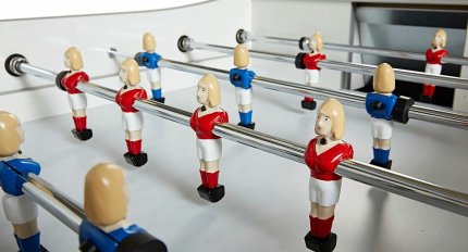 Quando il calcio balilla diventa al femminile: intervista al produttore René Pierre