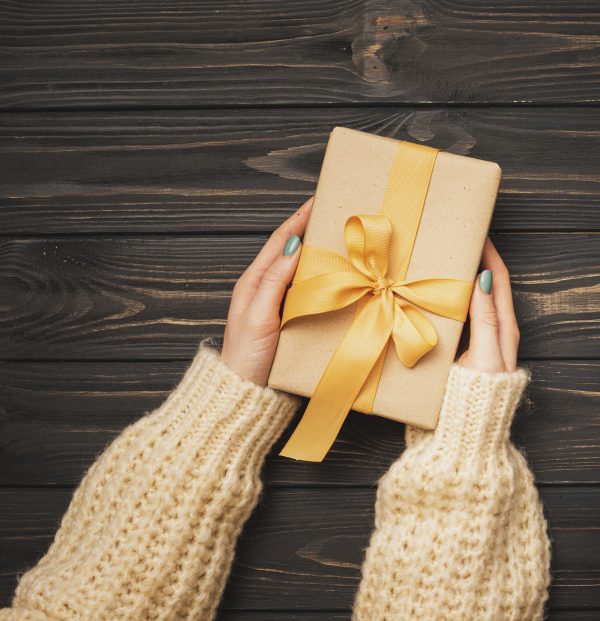 Confezioni Per Regali Di Natale.Guida Alle Scatole Di Cartone Per Regali Acquistabili Online Blog Rajapack