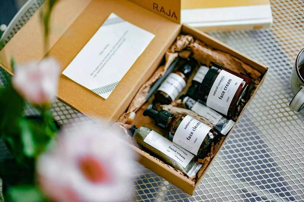 imballaggi per spedire cosmetici